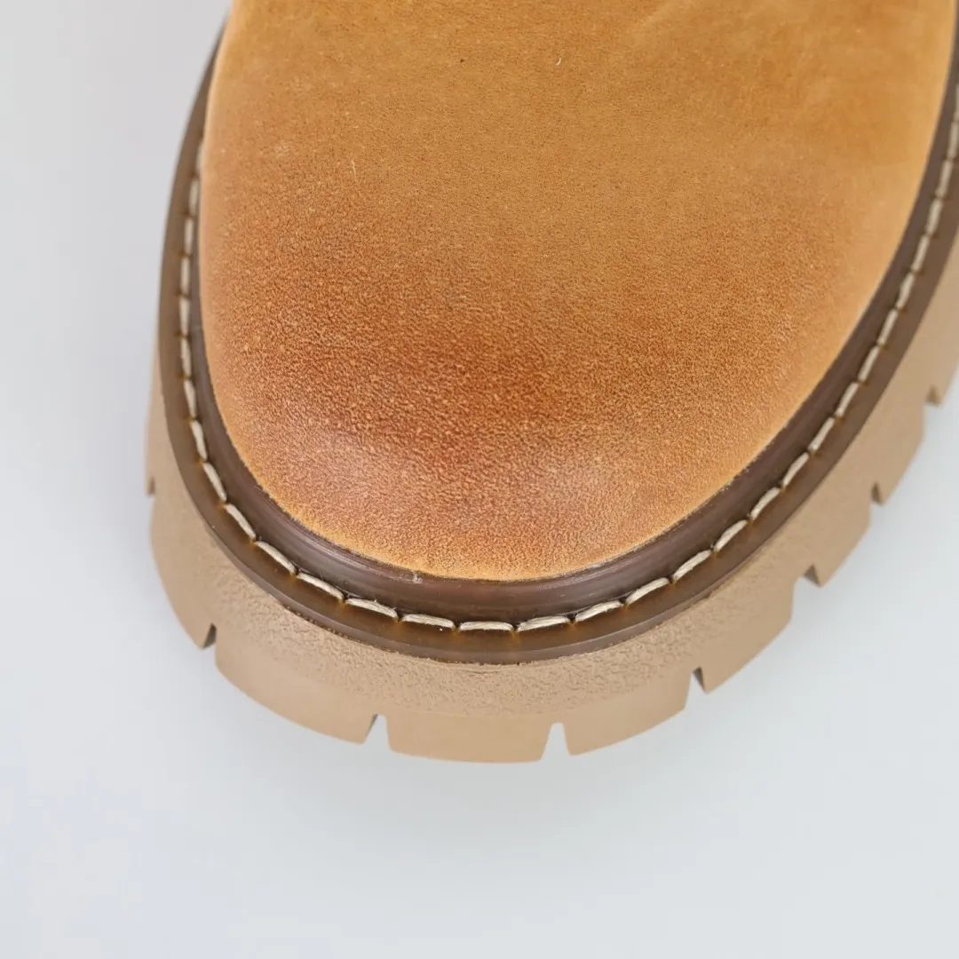 Local 💰560 supports store Timberland Timberland/Timberland outdoor casual rhubarb boots TB10078, top-grade frosted fine-grained cowhide, with anti-odor and anti-corrosion genuine leather latex insoles. The shoe body is light and comfortable. It is insulated and wear-resistant in winter. Size: 39 40 41 42 43 44 Note: one size larger than sports shoes